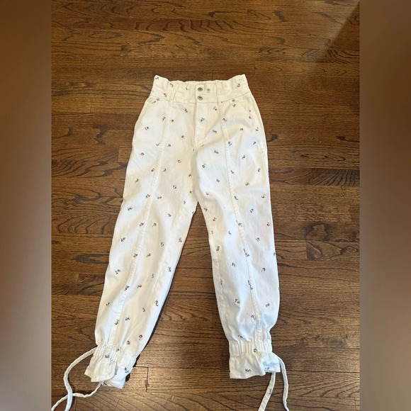 Something Navy Sylvia Floral Embroider Denim Pants White Size 2 U0770 - Picture 5 of 12